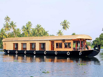 1-2-bedroom-super-luxury-houseboats-2