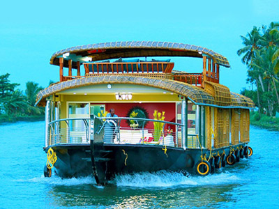 1-2-bedroom-super-luxury-houseboats-2