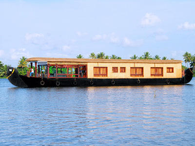 1-2-bedroom-super-luxury-houseboats-9